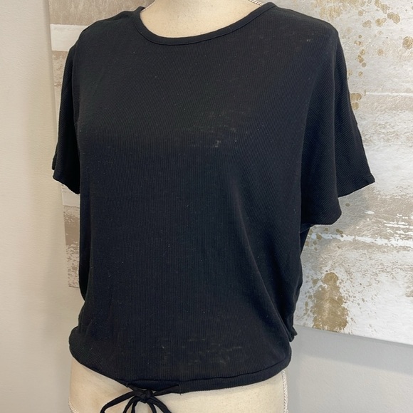 Chaser Flowy tee with tie waist size small - Picture 2 of 4